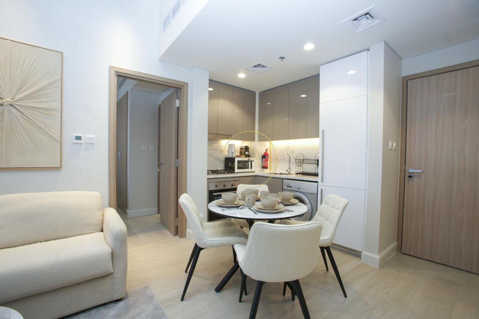 Standard 2Bhk Located In Azizi Riviera 46 Dubái Exterior foto