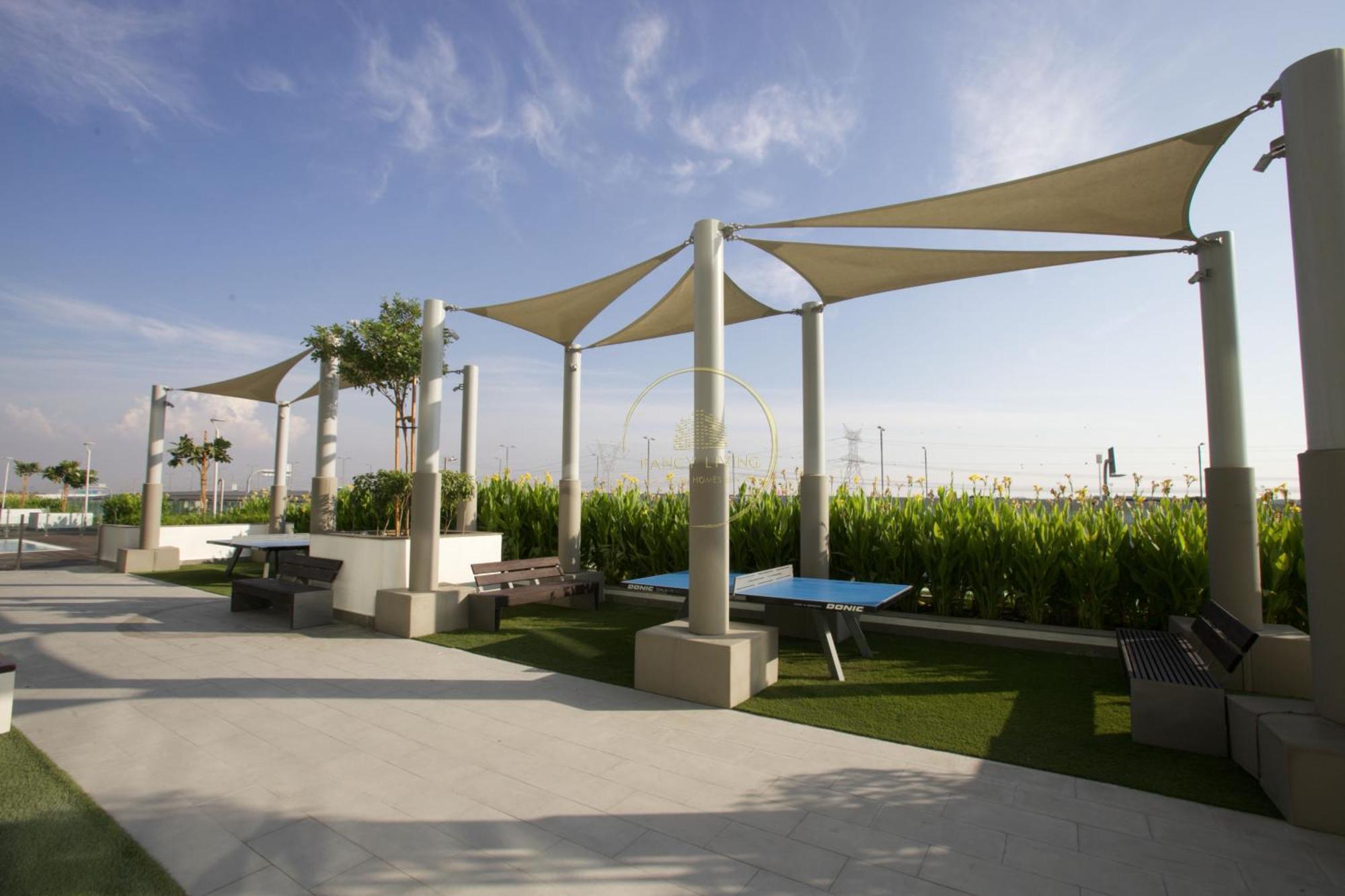Standard 2Bhk Located In Azizi Riviera 46 Dubái Exterior foto
